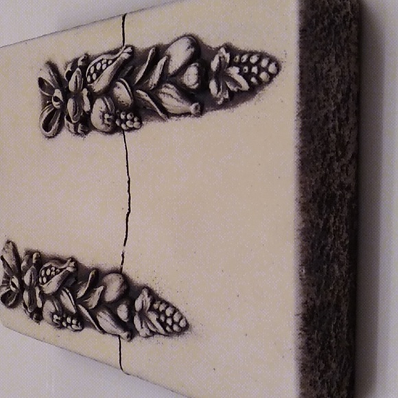 TRESSE golden bisque back iron ceramic label cracked 3x but holding - Picture 4 of 12